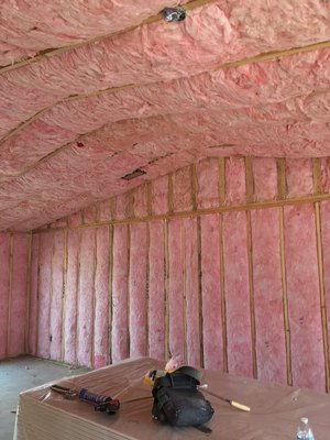 Full wall batt insulation new construction